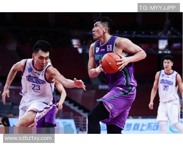 沙尔克04连战连败，降级风险加大！