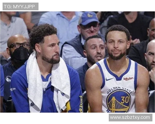 勇士与鹈鹕精彩对决回顾NBA直播录像全程回放与分析